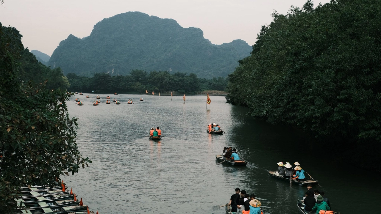 Why thousands of travelers choose Joytime for their Ninh Binh adventure