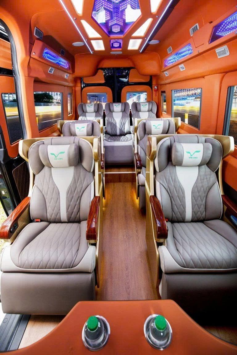 Limousine Transfer Service from Ho Chi Minh City to Phan Thiet - Mui Ne