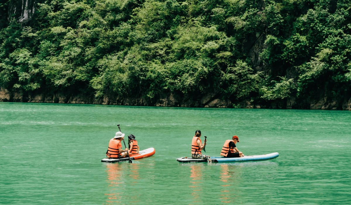 Take a boat ride on the Nho Que River