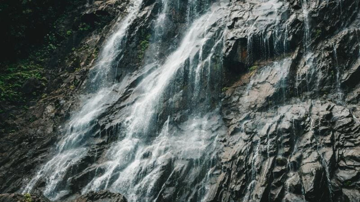 Silver Waterfall & Love Waterfall