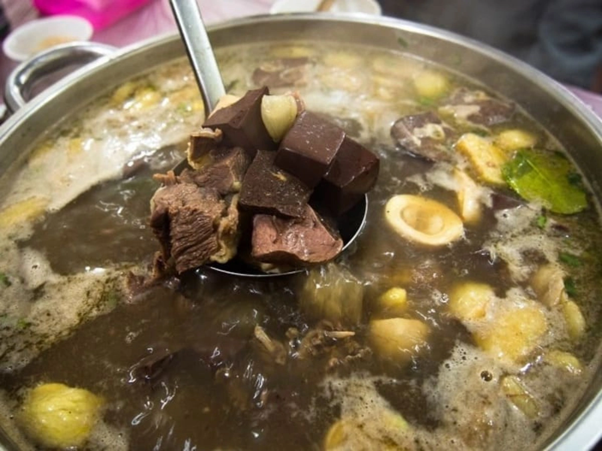 Thang Co (Horse Hotpot)