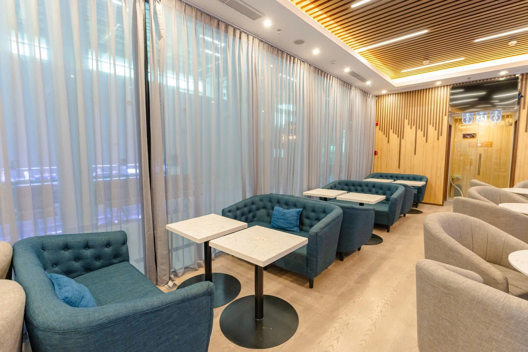 Song Hong 2 Premium Lounge Service at Phu Quoc International Airport (PQC)