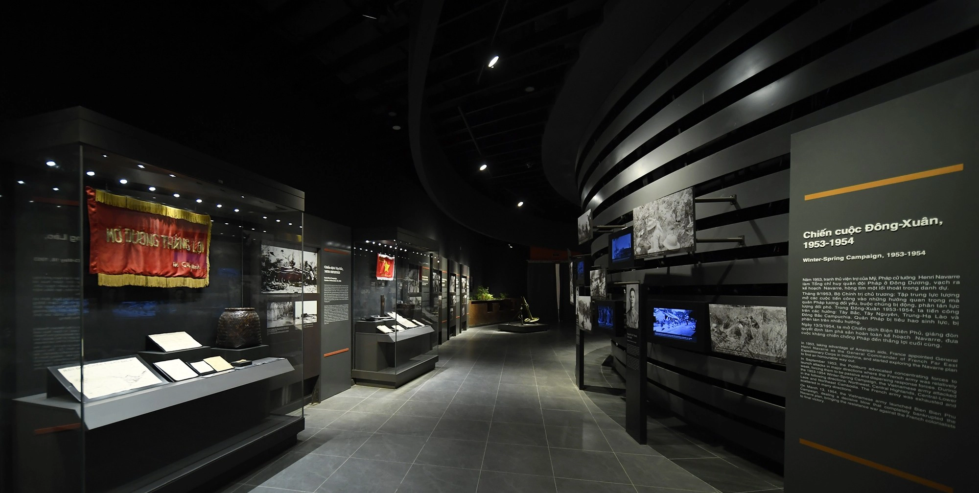 Hanoi's Cultural Heritage and Historic Discovery Half day Tour (Ho Chi Minh Mausoleum and Vietnam Military Museum)