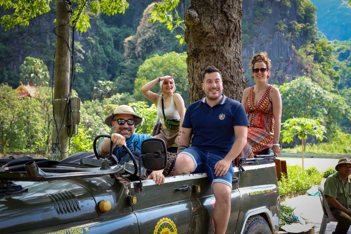 Best Ha Giang Tour by Car Itineraries