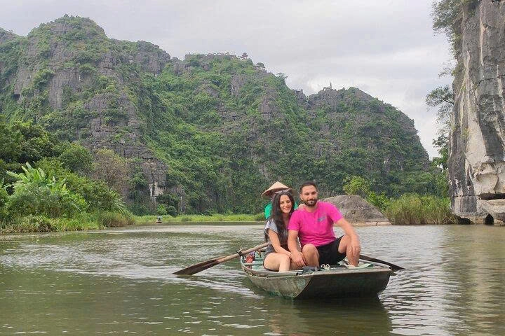 Quang Phu Cau Incense Village - Hoa Lu - Trang An Day tour