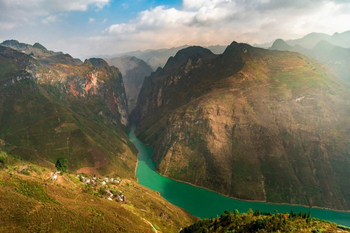 Best time for a Ha Giang loop 3 days trip
