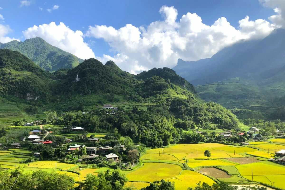 Du Gia Village