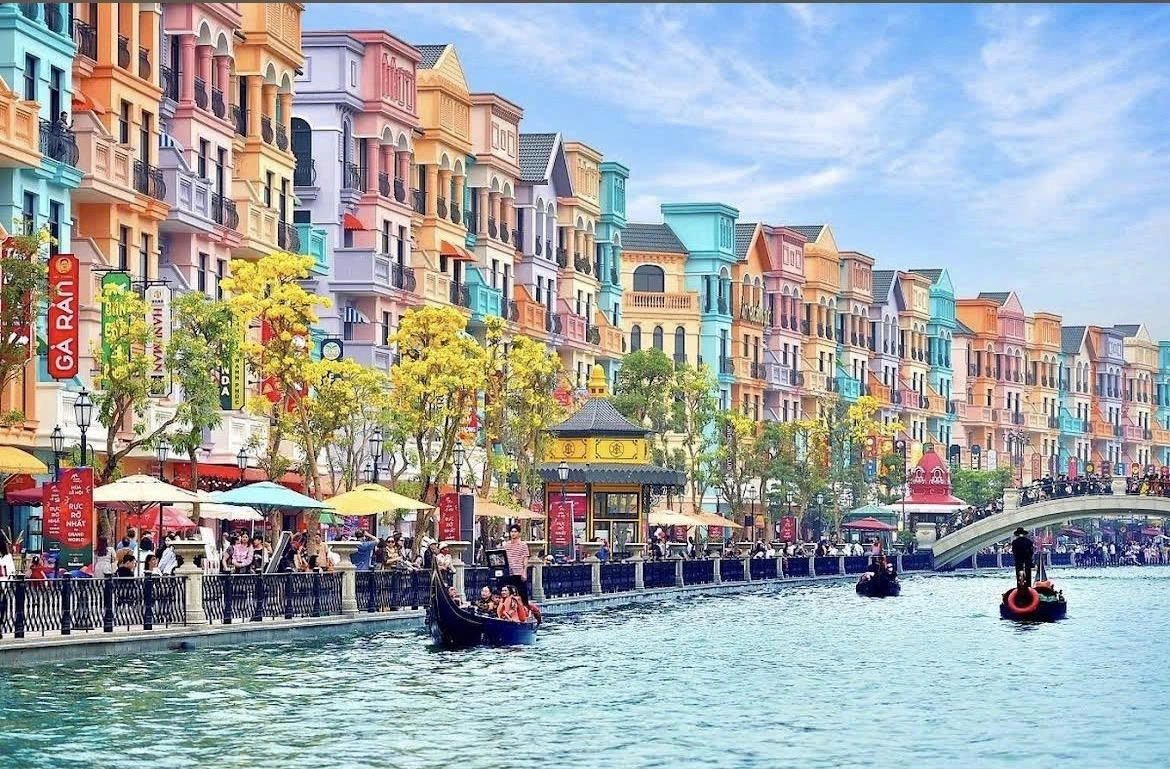 Day Tour | Discover Mega Grand World Hanoi