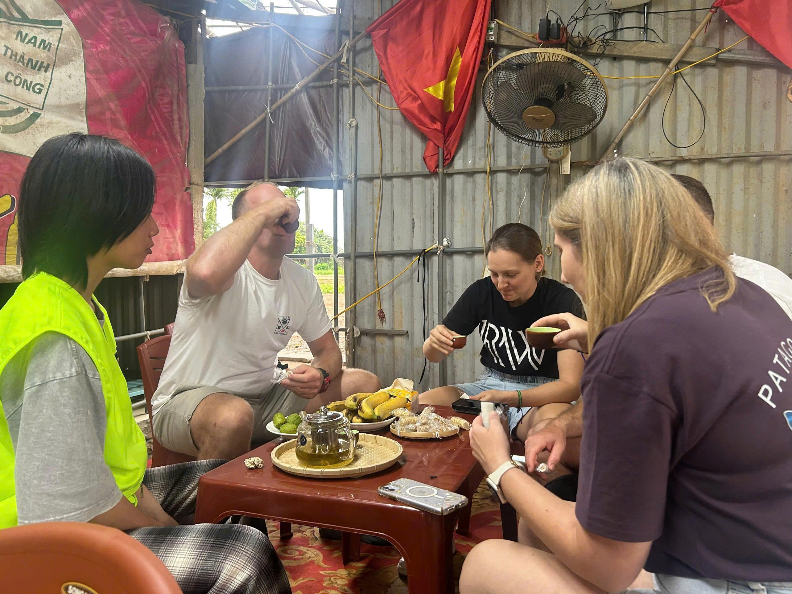 Eco Tour | Explore Ha Noi City by E-Motorbike