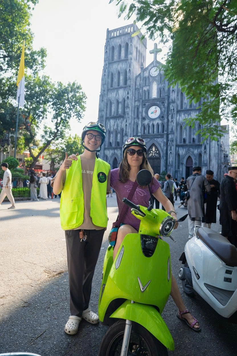 Eco Tour | Explore Ha Noi City by E-Motorbike