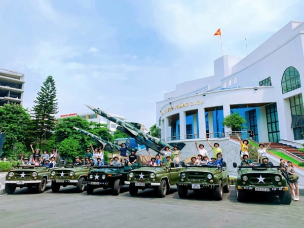 Half-day Explore Hanoi City, Train Street & Red River Countryside Combo by Jeep