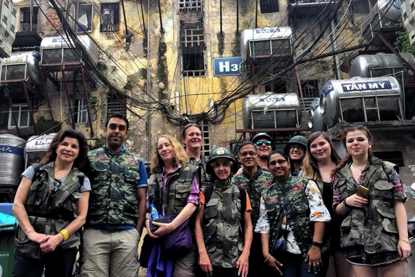 Full-day Explore Hanoi City by Vintage Motorbike & Contryside to Bat Trang Village by Army Jeep