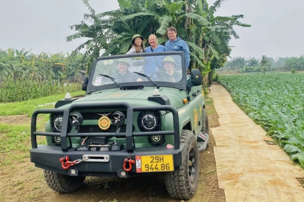 Half-day Explore Hanoi City, Train Street & Red River Countryside Combo by Jeep