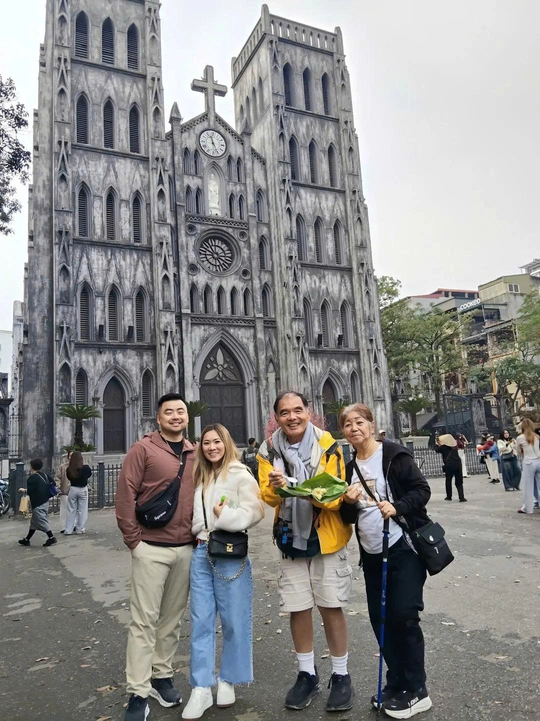 Cafe Hopping Tour in Hanoi (Historic Brew)