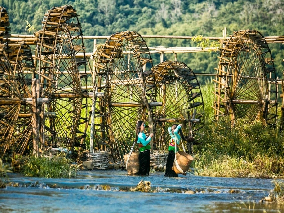 Pu Luong Morning Village Walk Tour