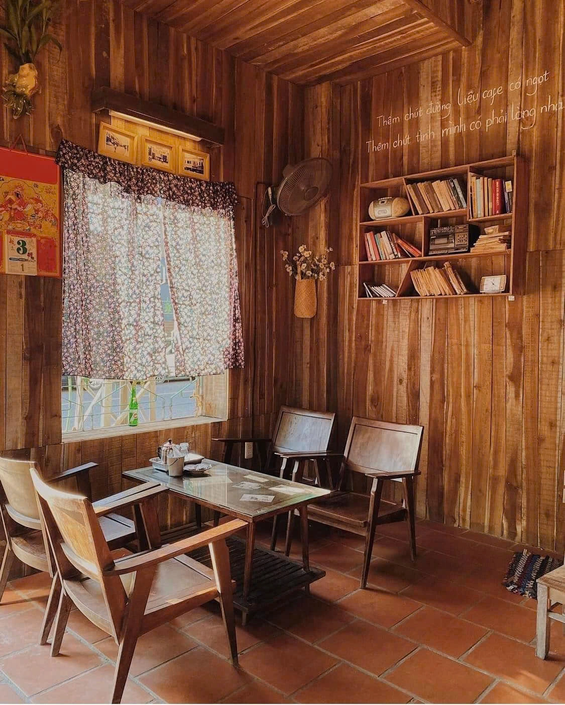 Danang Instagram Half Day Cafe Tour (Visiting Local Beauty)
