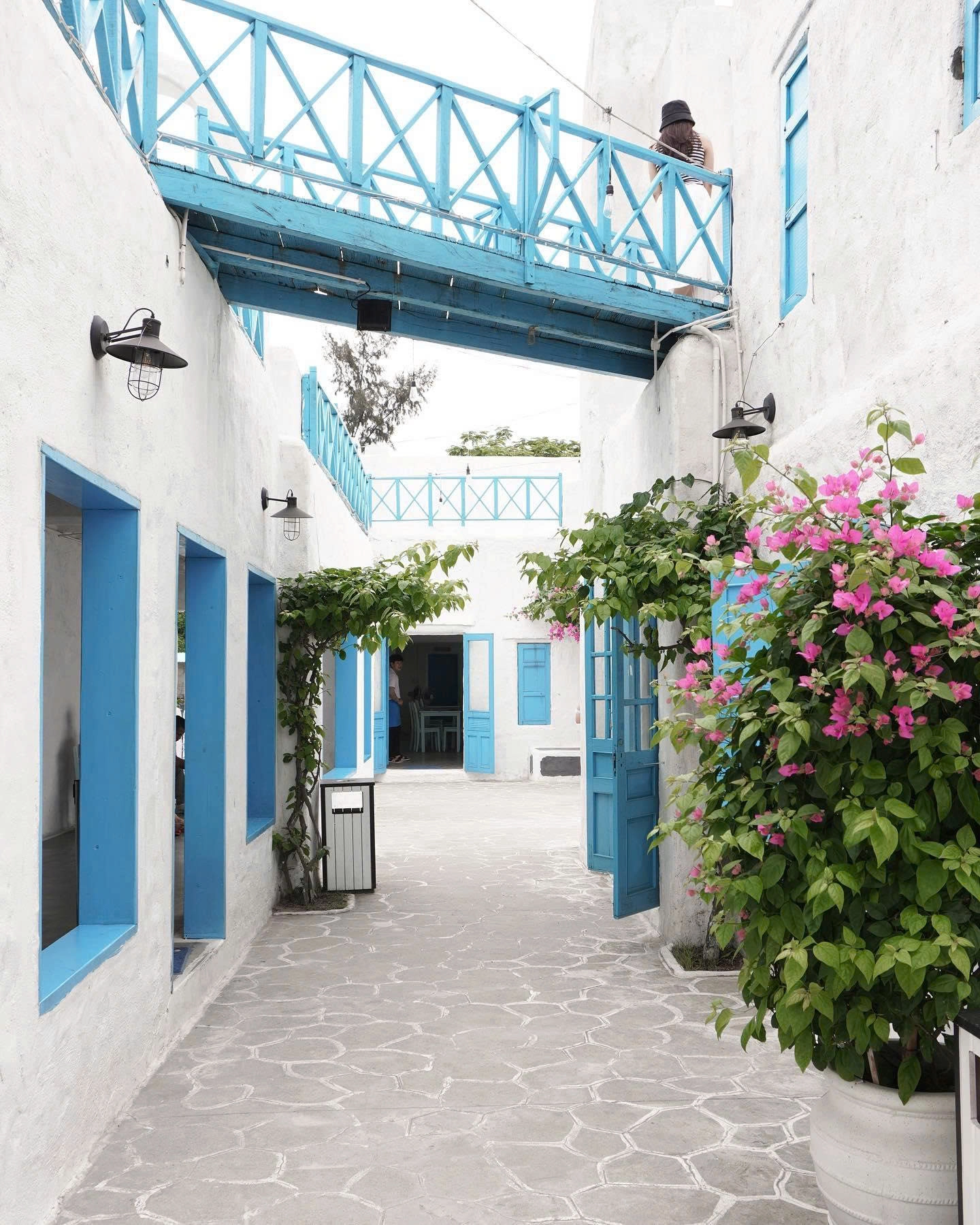 Danang Instagram Half Day Cafe Tour (Coastal Charm)