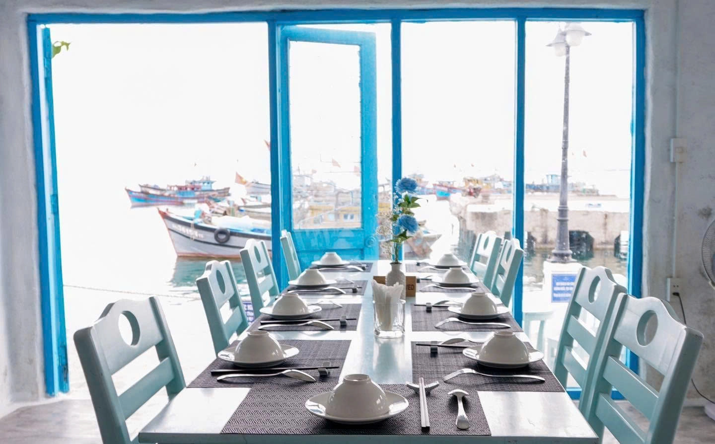 Danang Instagram Half Day Cafe Tour (Coastal Charm)