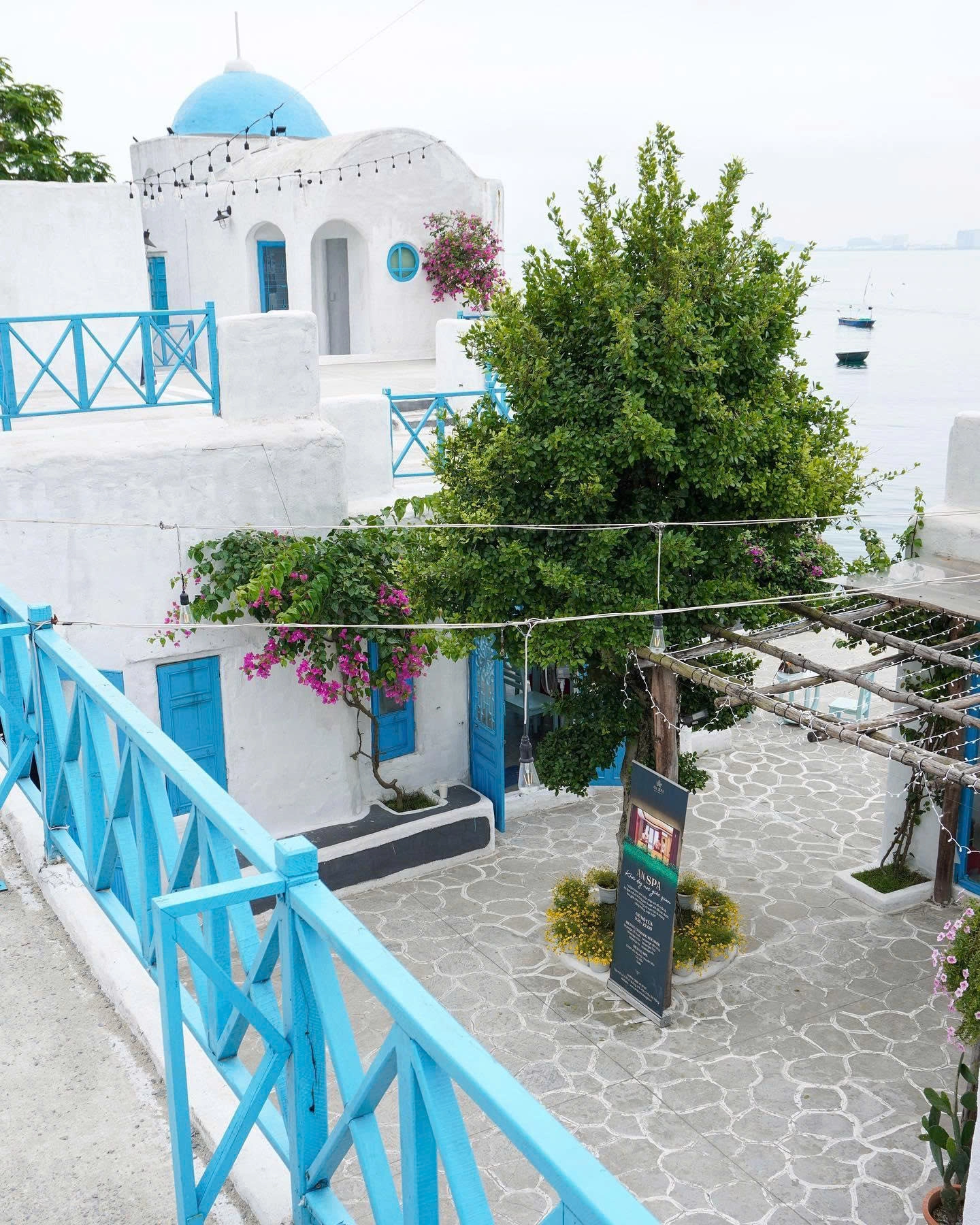 Danang Instagram Half Day Cafe Tour (Coastal Charm)