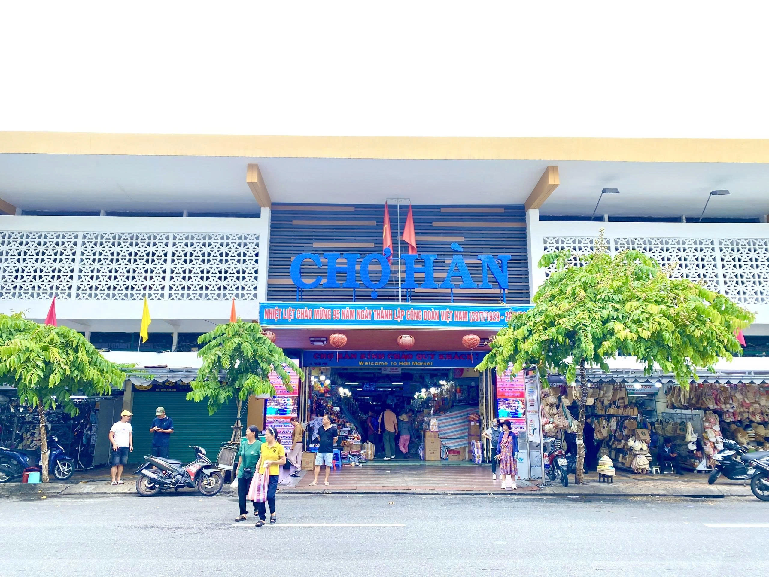 Danang Instagram Half Day Cafe Tour (Coastal Charm)