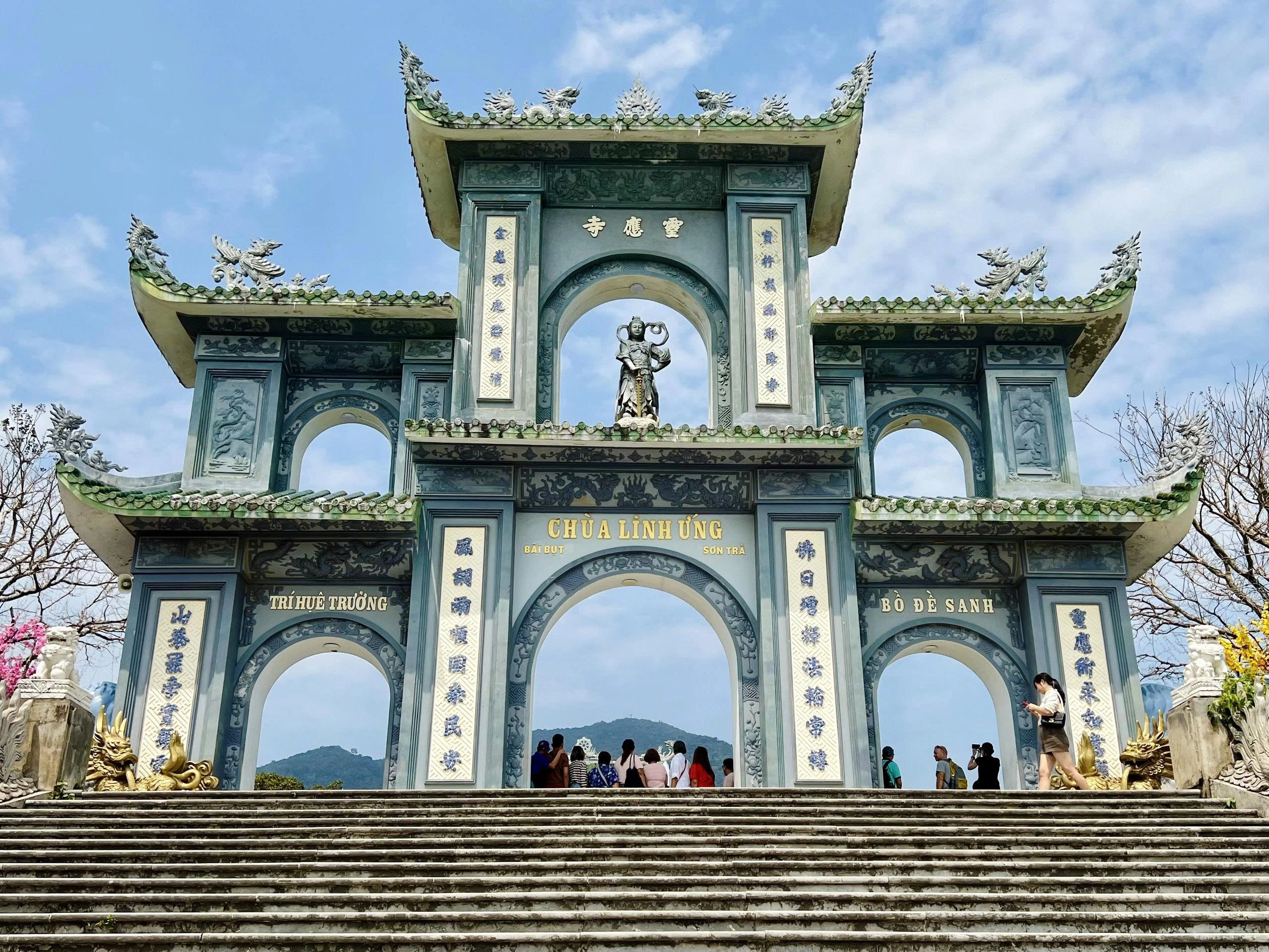 Danang Instagram Half Day Cafe Tour (Coastal Charm)