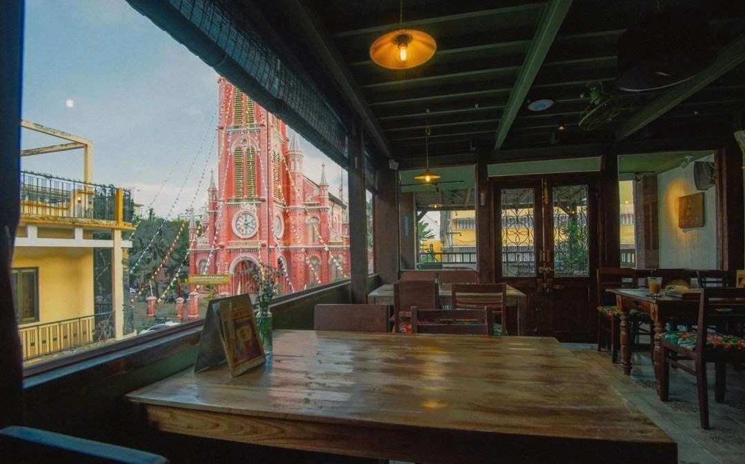 Half day Instagram Cafe tour in Ho Chi Minh 