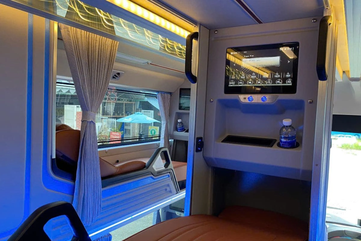 Travel to Dalat by sleeper bus