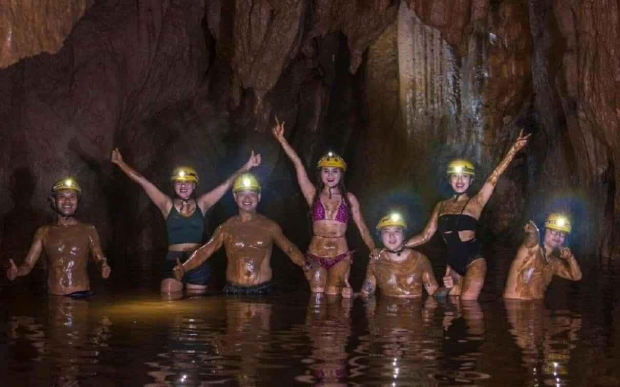 Paradise Cave & Dark Cave 1 Day | Depart from Dong Hoi/ Phong Nha