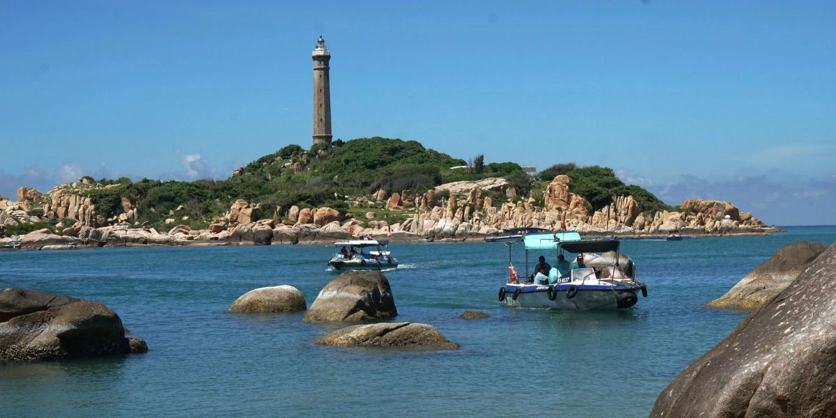 Saigon to Phan Thiet Takes You from City Rush to Sea Breeze