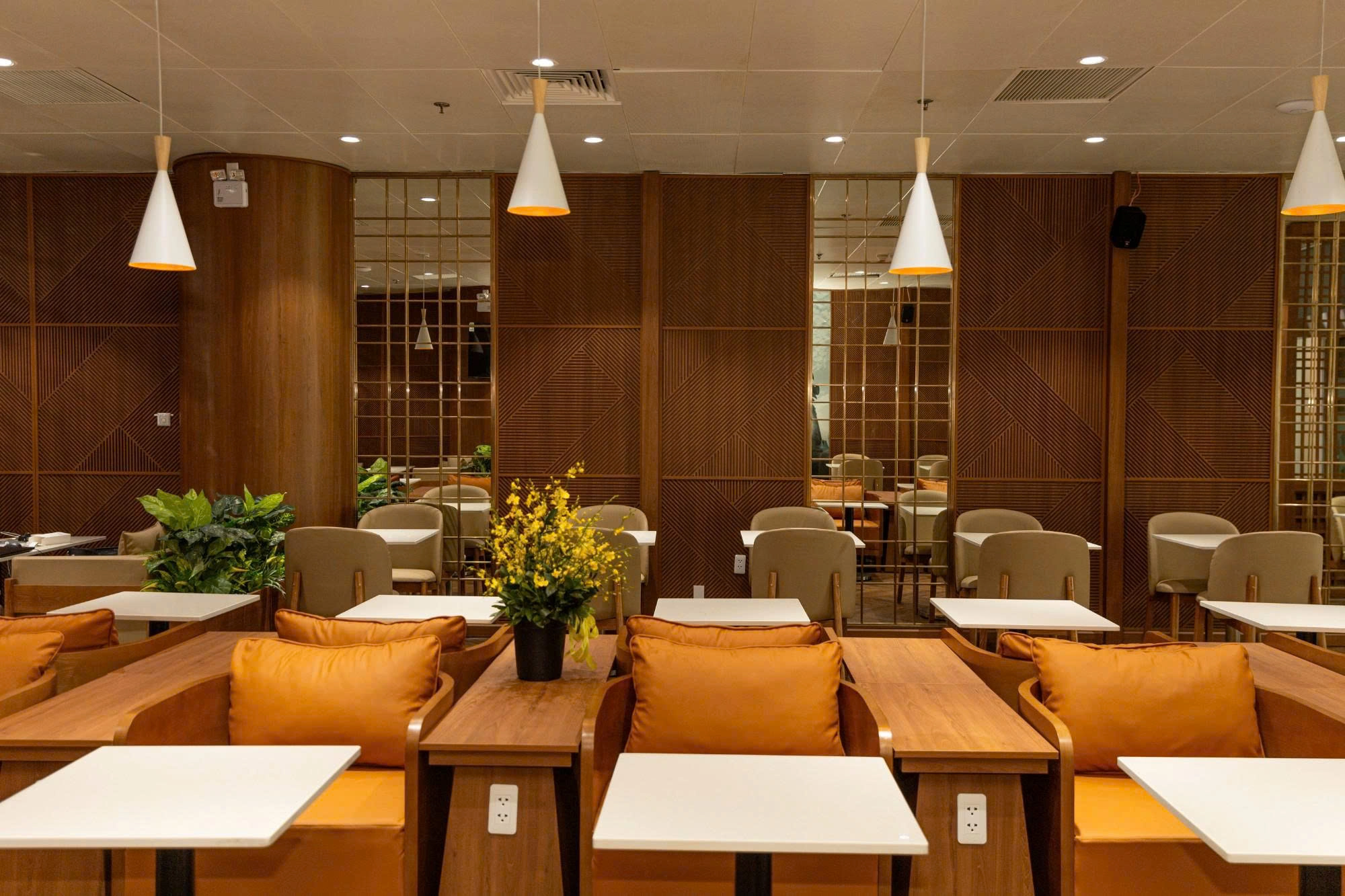 SH Premium Lounge Service at Da Nang International Airport (DAD)