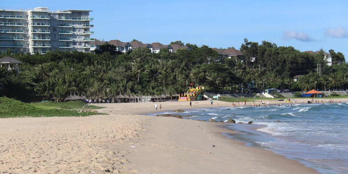 Mui Ne beach scenery