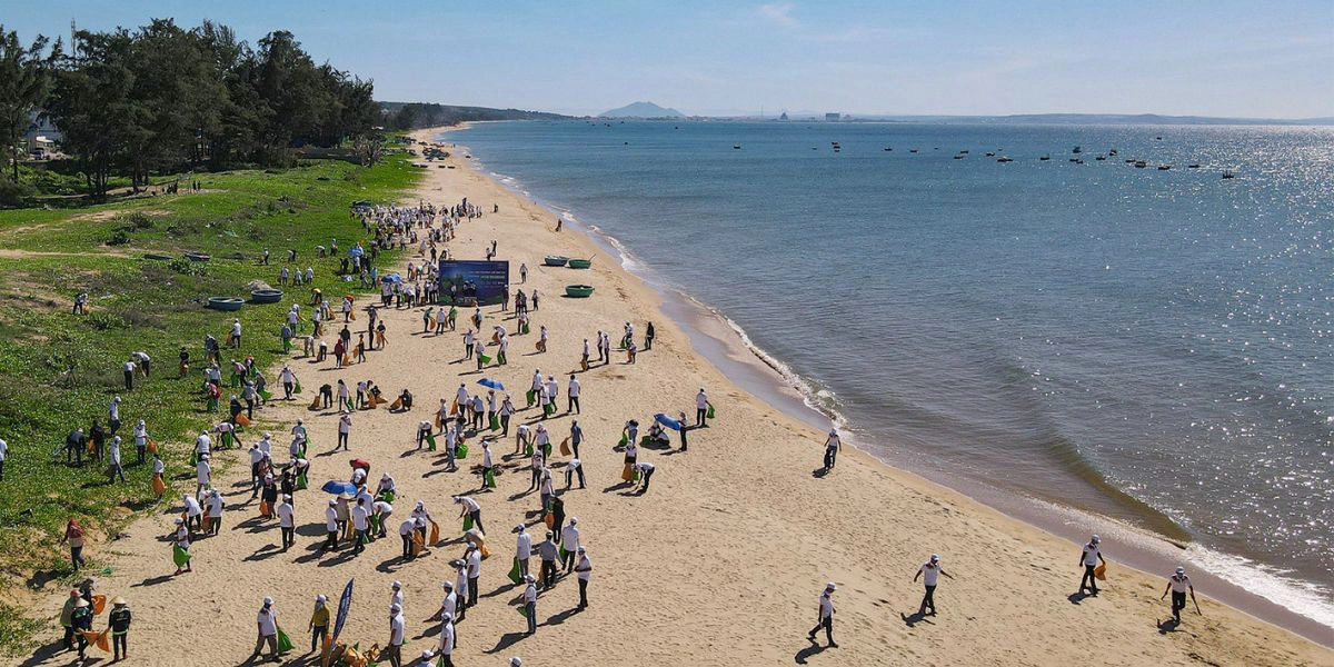 Tien Thanh white sand beach