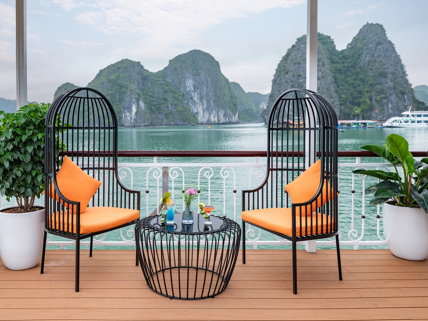 Full day Voyage to the Green Bay with Serenity Grandeur Cruise｜Depart from Cat Ba Island 