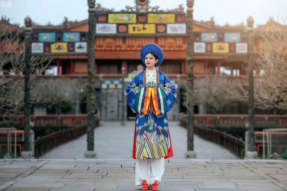 Day Tour | Hue Imperial Citadel Walking Tour - Small group tour