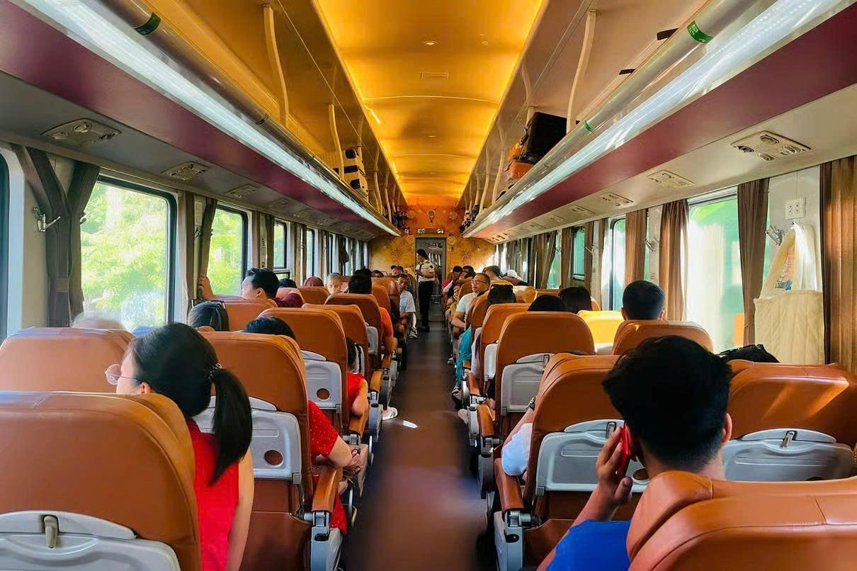 Day Tour | Hue Imperial Tour with Heritage Train | Depart from Danang