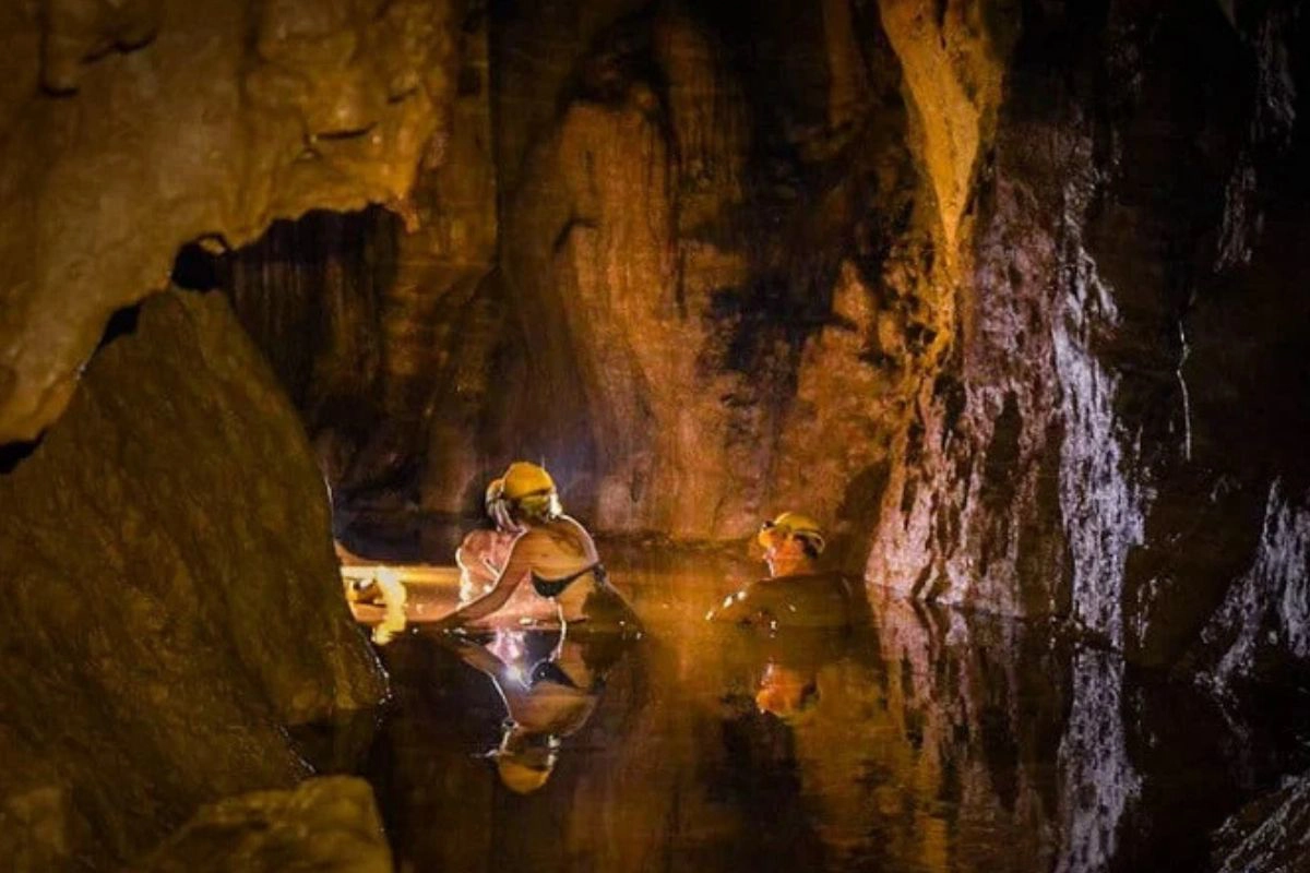 Paradise Cave one of Asia’s most beautiful caves