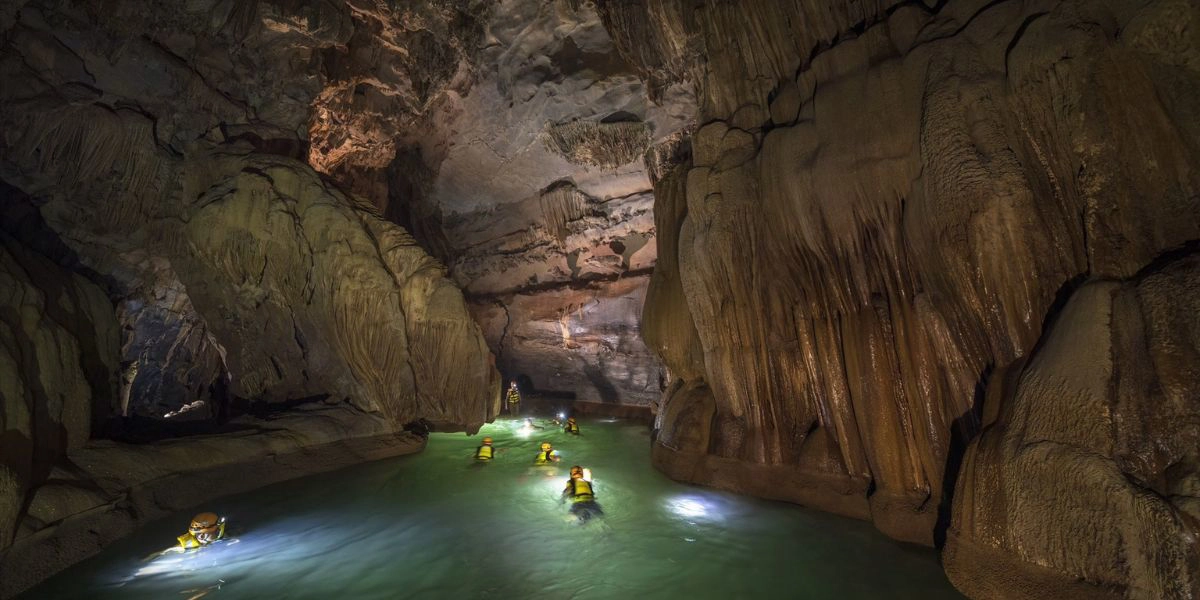 Phong Nha-Ke Bang reveals stunning underground beauty