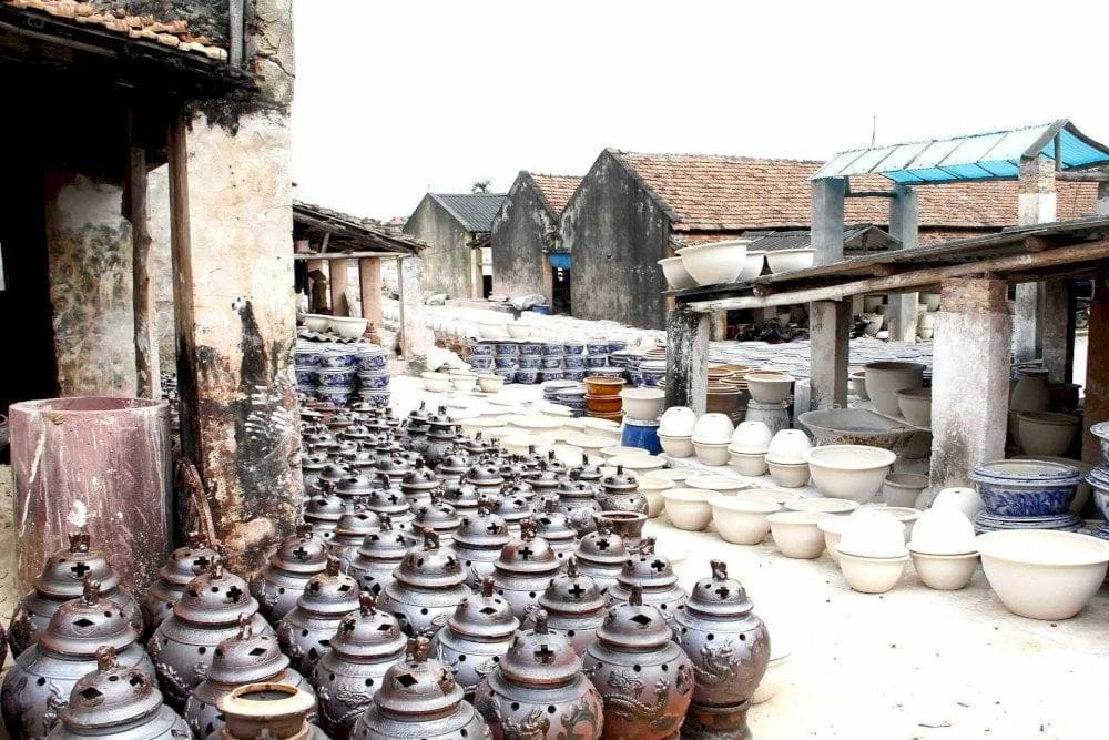 Eco Tour | Explore Bat Trang Ceramic Village by E-Motorbike with Ao Dai Female Riders