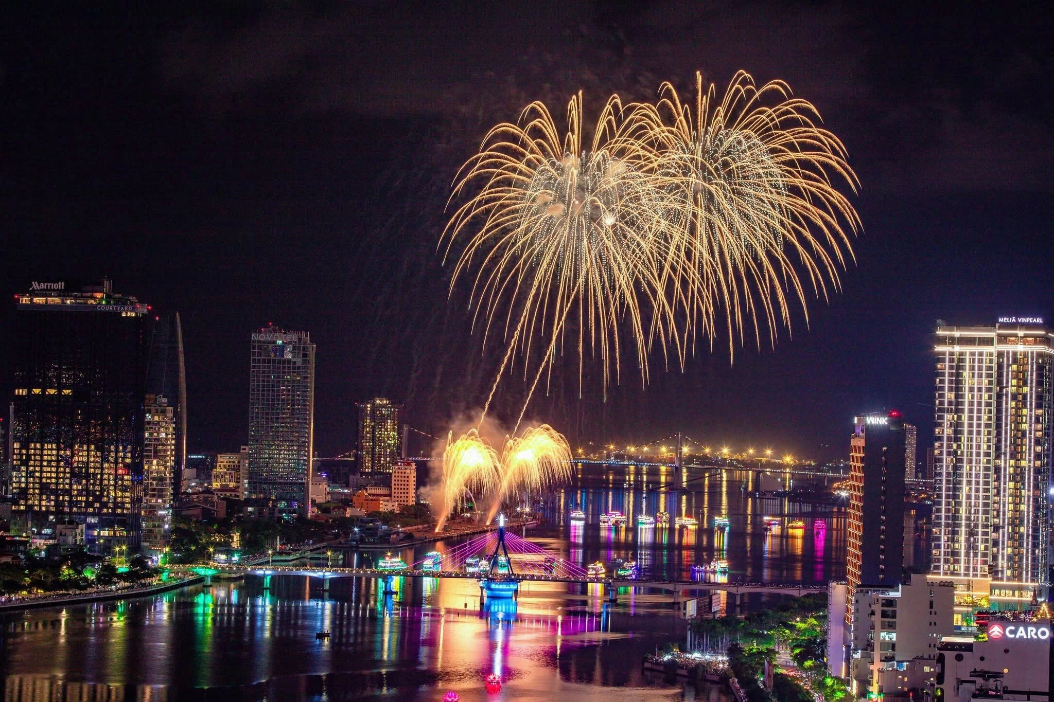 Da Nang International Fireworks Festival 2026 Experience Ticket