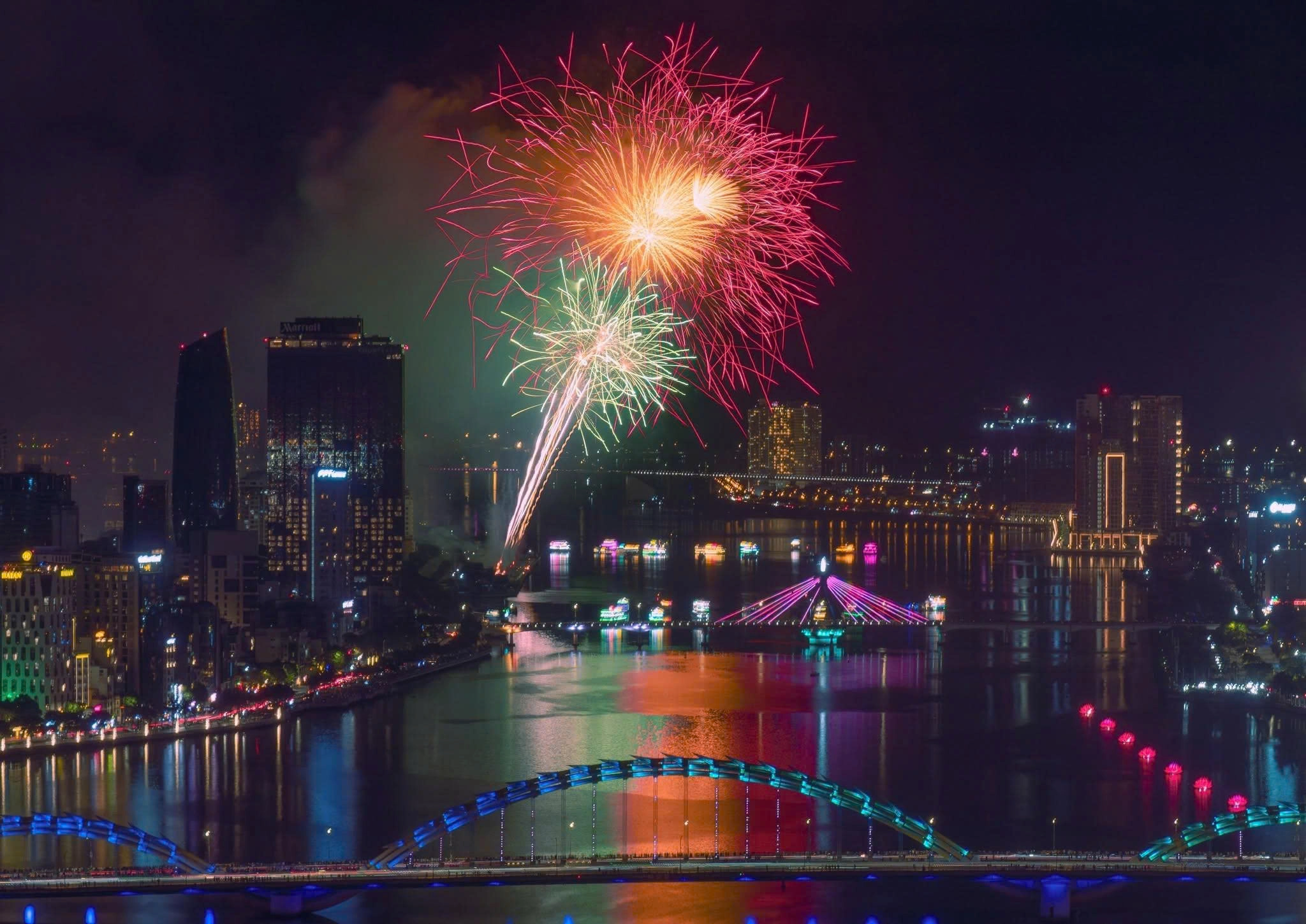 Da Nang International Fireworks Festival 2026 Experience Ticket