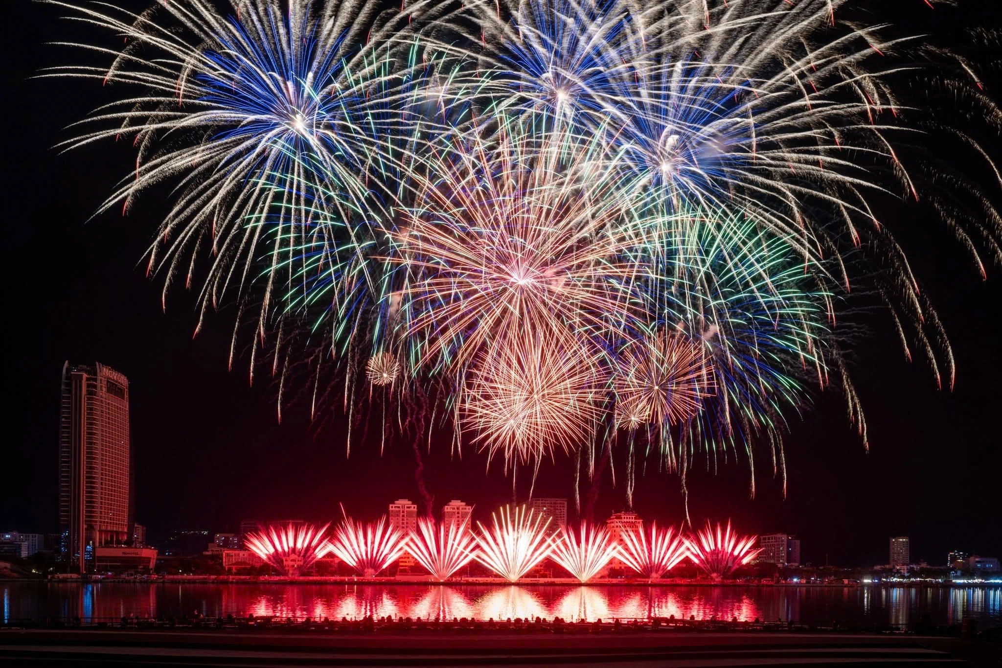 Da Nang International Fireworks Festival 2026 Experience Ticket