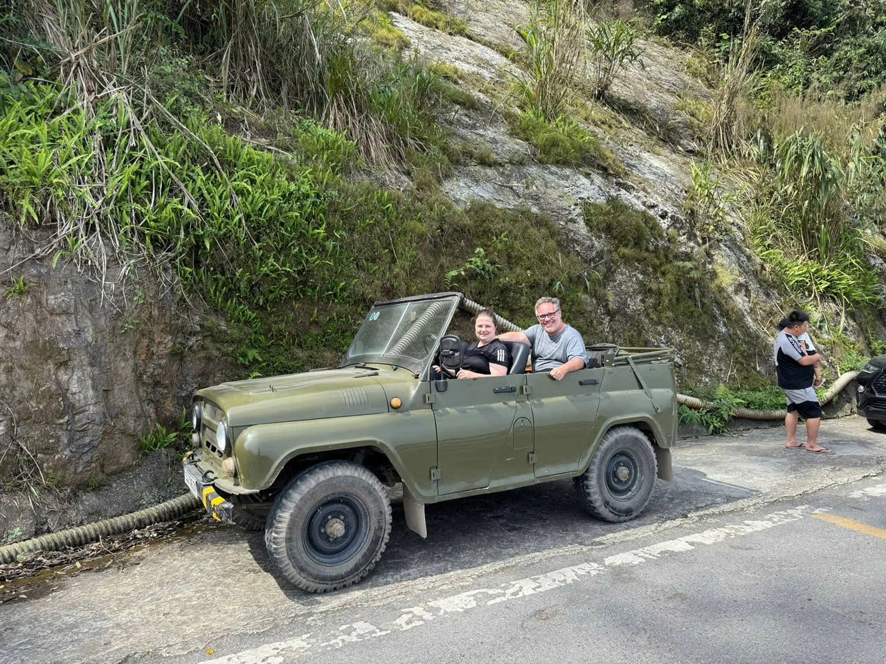 Hanoi Jeep Tour to Ba Vi National Park & Duong Lam Ancient Village