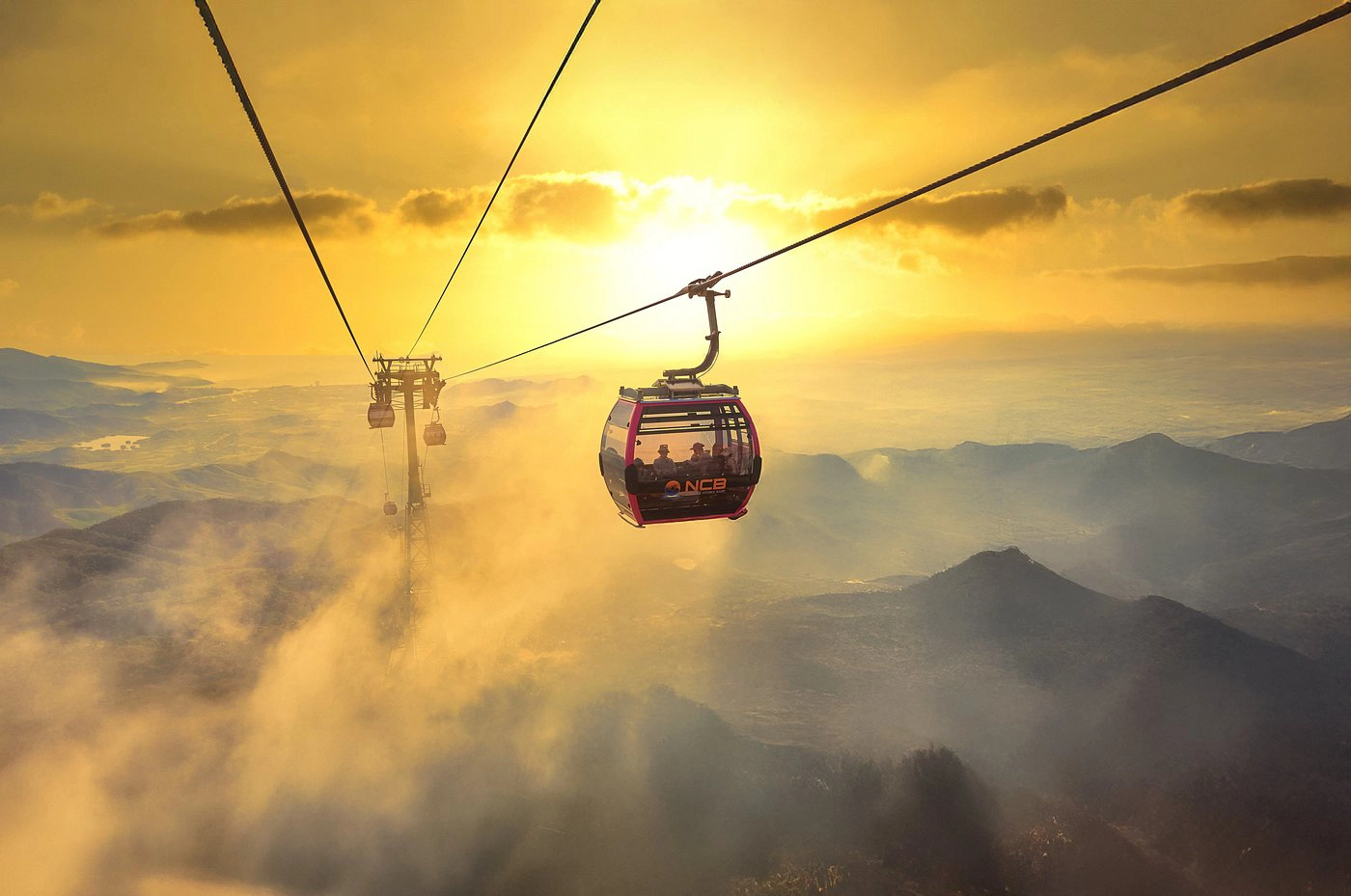 Discover Marble Mountain & Ba Na hills from Hoi An - Private tour