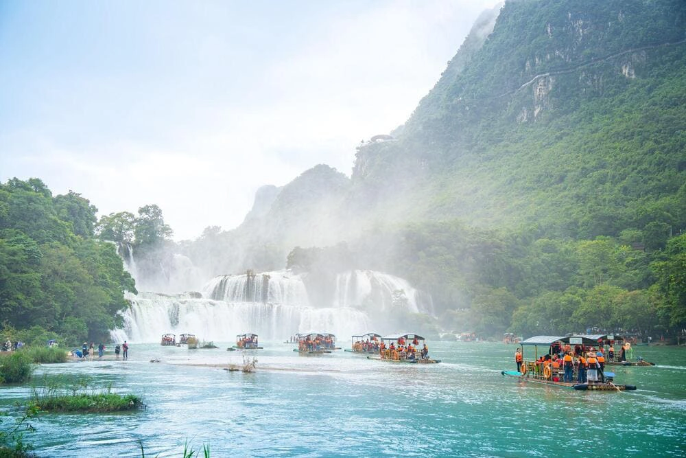 Cao Bang Loop Historic and Iconic Tours in 3 days 2 nights 