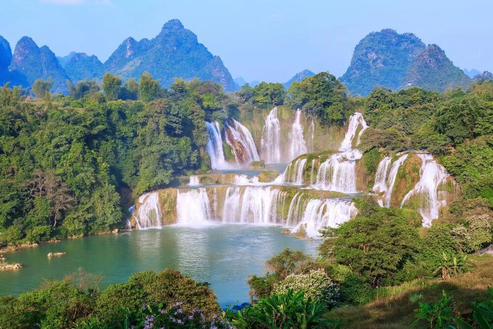 Cao Bang Loop Historic and Iconic Tours in 3 days 2 nights 