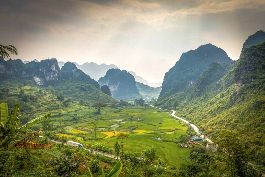 Cao Bang Loop Tour 2 days 2 nights 