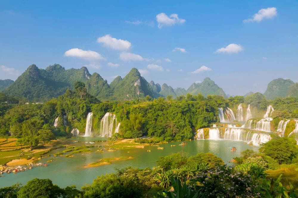Cao Bang Loop Historic and Iconic Tours in 3 days 2 nights 