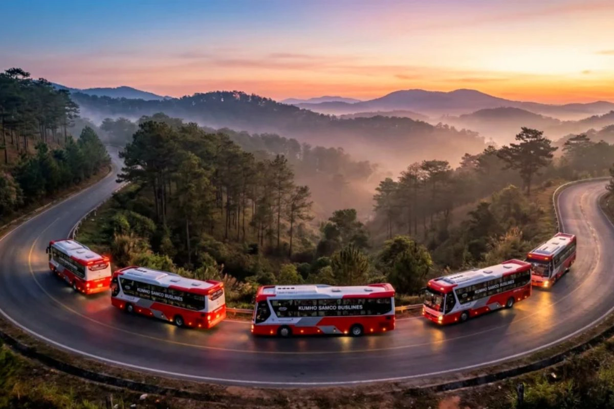 Travelers can choose flights, sleeper buses, private cars, or motorbikes
