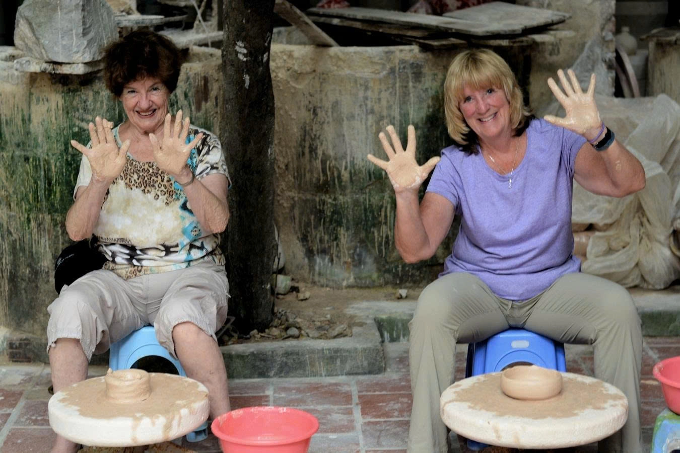  Day Tour | Explore Hanoi Suburban Life & Culture with a Visit to Bat Trang Pottery Village by Jeep