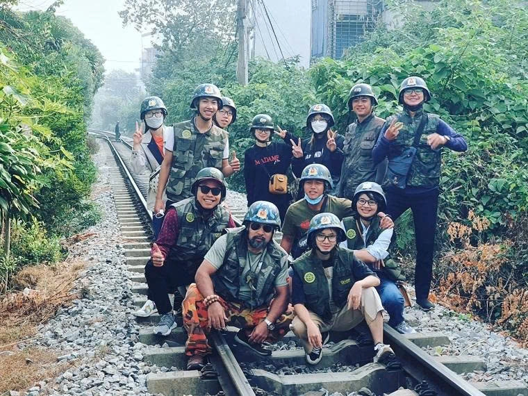 Day Tour | Experience Hanoi suburbs and Co Loa Citadel by military-style Vespa/Minsk vehicle